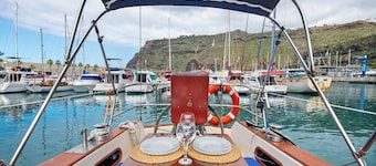 Boat 'Ventisquero' with Sea View, Private Terrace and Balcony