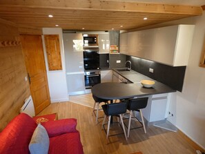 Fridge, microwave, dishwasher