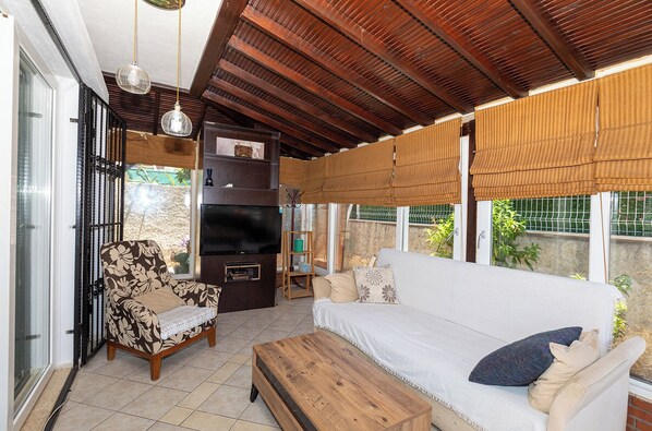Living area - 3 Bedroom Villa with Private Pool walking distance to Calis Beac
(Mugla)