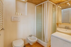 ファミリー アパートメント シティビュー | 1 室のベッドルーム、WiFi (無料)