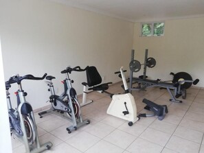 House, 3 Bedrooms, Smoking, Balcony | Fitness studio