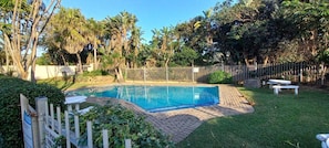 House, 3 Bedrooms, Smoking, Balcony | Garden