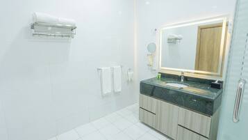 Executive Double Room, Patio, Resort View | Bathroom | Hair dryer, slippers, bidet