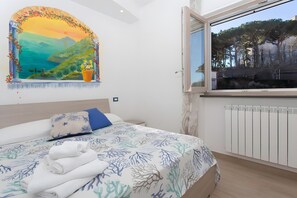 3 bedrooms, iron/ironing board, free WiFi, bed sheets - Holiday Home 'La Via Delle Stelle' with Mountain View, Wi-Fi and Air Conditioning (Agerola)