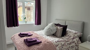 1 Schlafzimmer, Bügeleisen/Bügelbrett, kostenloses WLAN, Bettwäsche