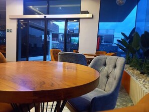 Interior detail - GlassTop Lounge (Abuja)