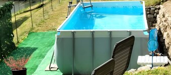 Casa vacanze 'Della Melania' con vista sulle montagne y piscina