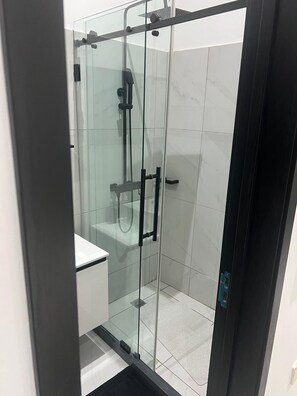 Poreamme, ympäristöystävälliset hygieniatuotteet, pyyhkeet, saippua