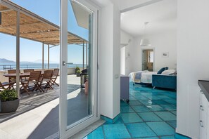 5 habitaciones, tabla de planchar con plancha y wifi gratis 