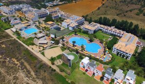 Exterior - Apartment 'Golden Sea' with Shared Pool, Wi-Fi and Air Conditioning (Cabanas de Tavira)