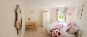 4 bedrooms, iron/ironing board, travel crib, WiFi