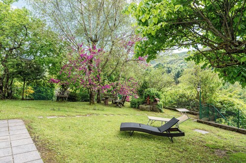 Holiday Home 'Lolli' with Private Terrace, Private Garden and Wi-Fi