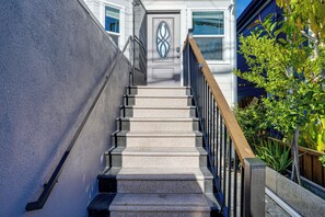 Nhà (3 Bedrooms) | Nội thất