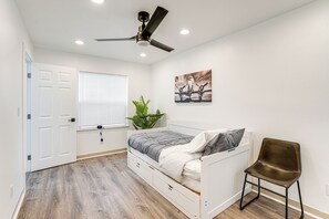 Nhà (3 Bedrooms) | Nội thất