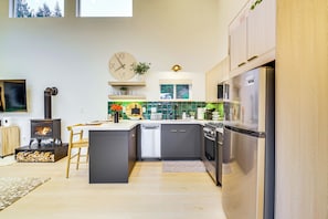 House (1 Bedroom) | Interior