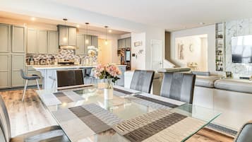 House (4 Bedrooms) | Bahagian dalam