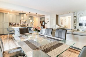 House (4 Bedrooms) | Bahagian dalam