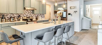 15 Mi to Dtwn Indianapolis: Family-friendly Home!