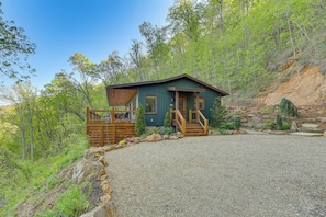 House (2 Bedrooms) | Interior - Sauna + Views: Private Franklin Cabin on 10 Acres (Franklin)