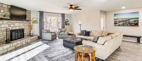 House (3 Bedrooms) | Front of property