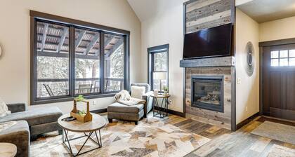 Hot Tub + Deck: Secluded Black Hills Retreat!