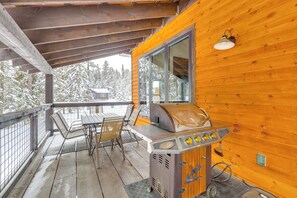 House (4 Bedrooms) | Interior - Hot Tub + Deck: Secluded Black Hills Retreat! (Lead)