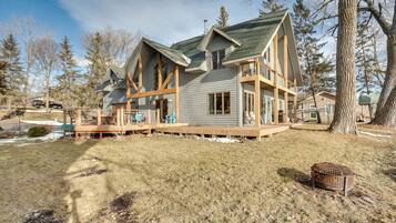 House (4 Bedrooms) | Interior