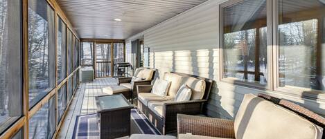 House (4 Bedrooms) | Interior