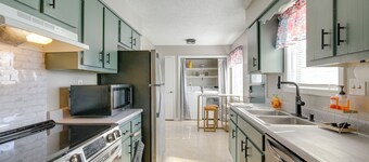 4 Mi to Shelby Farms Park: Memphis Home w/ Patio!
