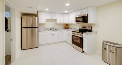 1 Mi to Metro: DC Area Apt w/ Fenced Yard!
