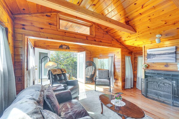 House (1 Bedroom) | Front of property - Cabin w/ Deck & Mountain Views Near Gatlinburg! (Cosby)