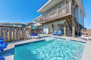 Pool - Save The Ales- Boardwalk to Beach | Private Pool (Port Aransas)
