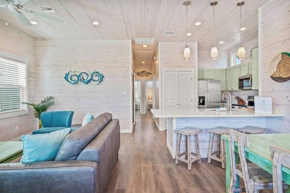 Una televisión, un reproductor de DVD