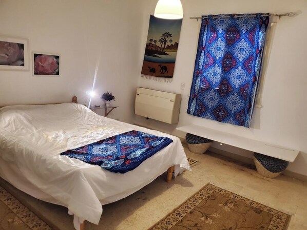 3 chambres, fer et planche à repasser, Wi-Fi, literie fournie