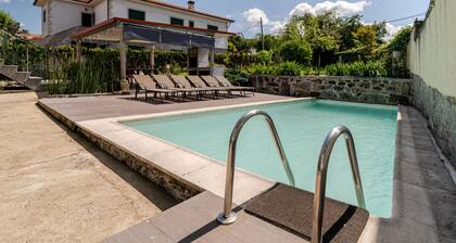 Villa 'Casa Campo Da Feira' with Private Pool, Private Terrace and Wi-Fi