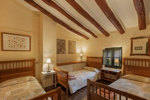 4 chambres, Wi-Fi gratuit, draps fournis