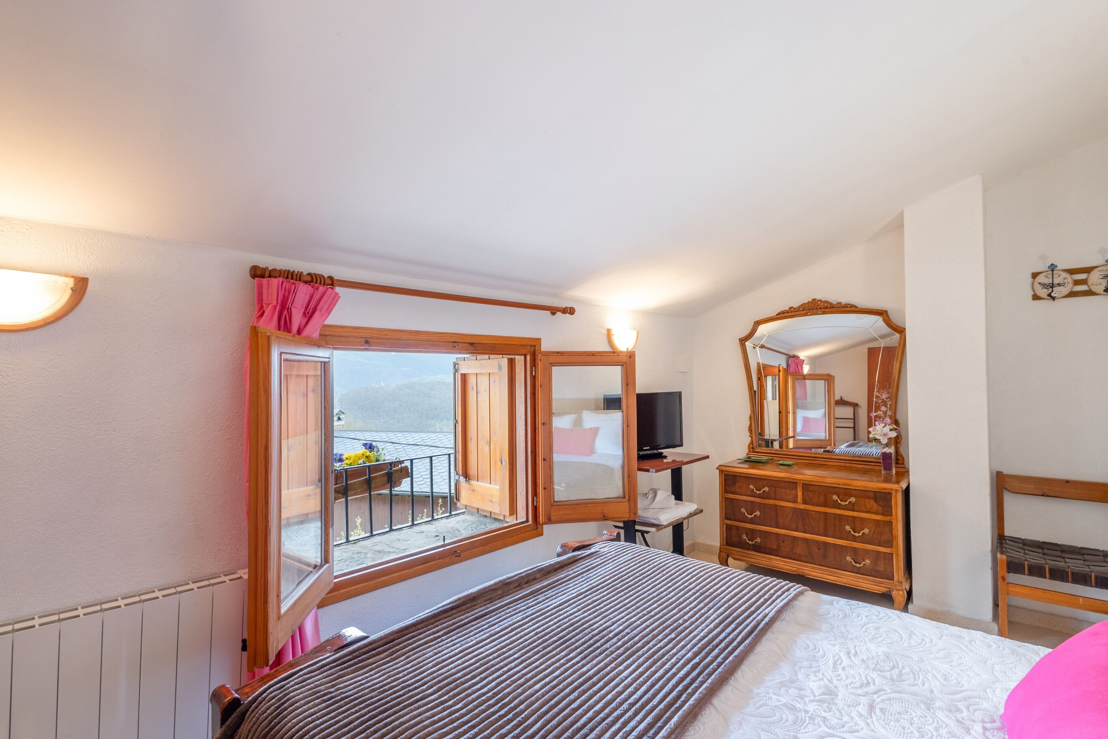 3 Schlafzimmer, Bügeleisen/Bügelbrett, kostenloses WLAN, Bettwäsche