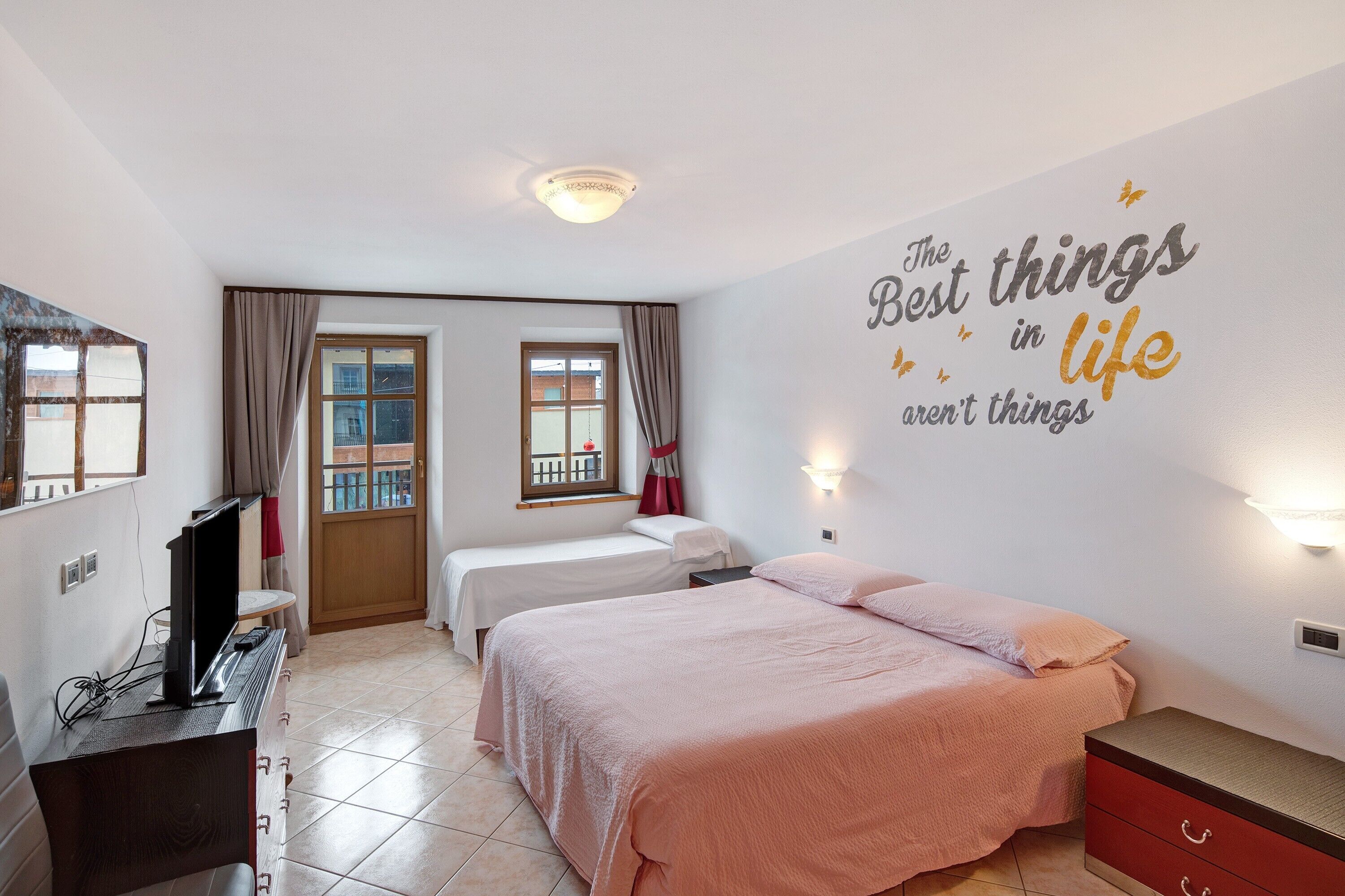 2 chambres, Wi-Fi gratuit, draps fournis