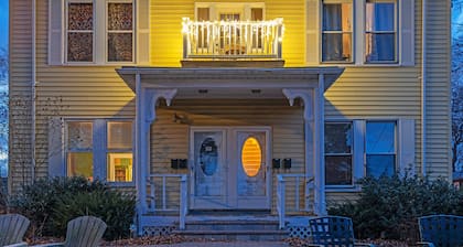 Charming Belmont Condo Near Boston 2 Bedroom Condo