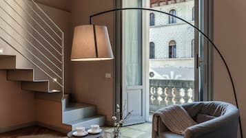 Apartment, Balcony | Living area | 30-inch flat-screen TV with digital channels