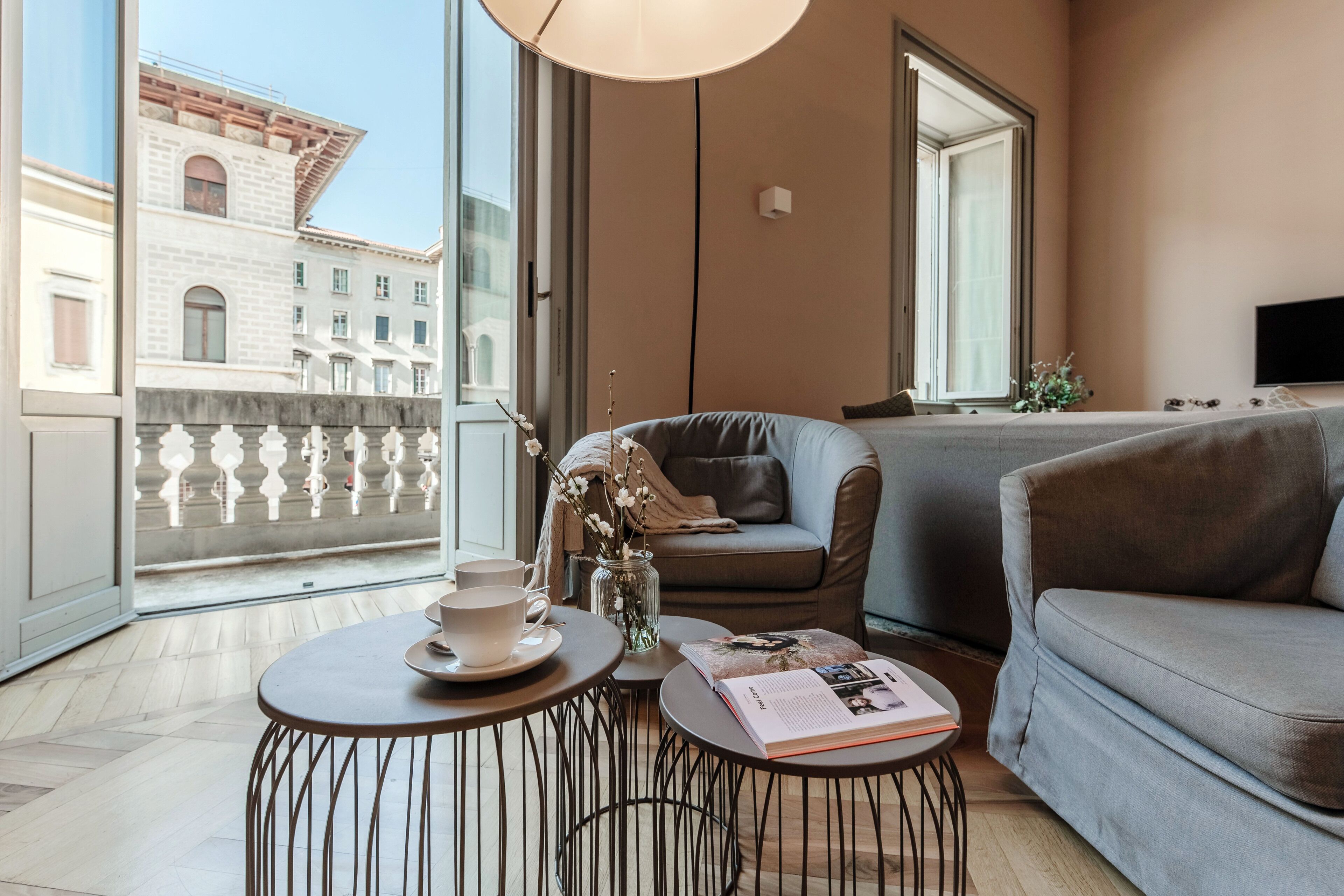 Appartamento, balcone | Soggiorno | TV a schermo piatto 30 pollici con canali digitali