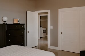 1 habitación, wifi y ropa de cama