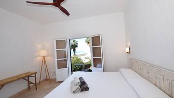 5 dormitorios, tabla de planchar con plancha, wifi gratis y ropa de cama