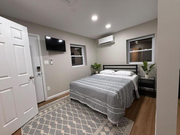 1 bedroom - Studio apartment with AC in charming Wrightsville (Wrightsville)