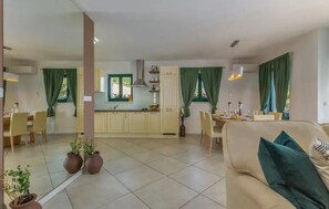 House - Villa Sadic Nearby Zadar - Crovillas (Posedarje)