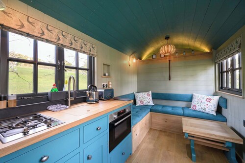 Cosy Shepherds Hut Getaway in East Lothian