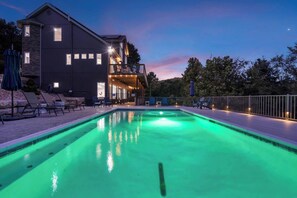Pool - Van Kirk Cove 6 BDR Stunner! (Branson West)