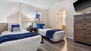 2 عدّة غرف نوم وبديكورات فريدة لكل غرفة وطراز فريد لكل وحدة