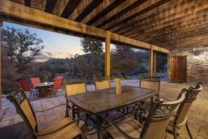 Condo, Multiple Beds, Patio, Garden View (Bunkhouse at Rock Canyon) | Outdoor dining - The Bunkhouse at Rock Canyon (Branson)