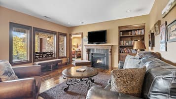 Condo, Multiple Beds, Patio, Garden View (Bunkhouse at Rock Canyon) | Living area